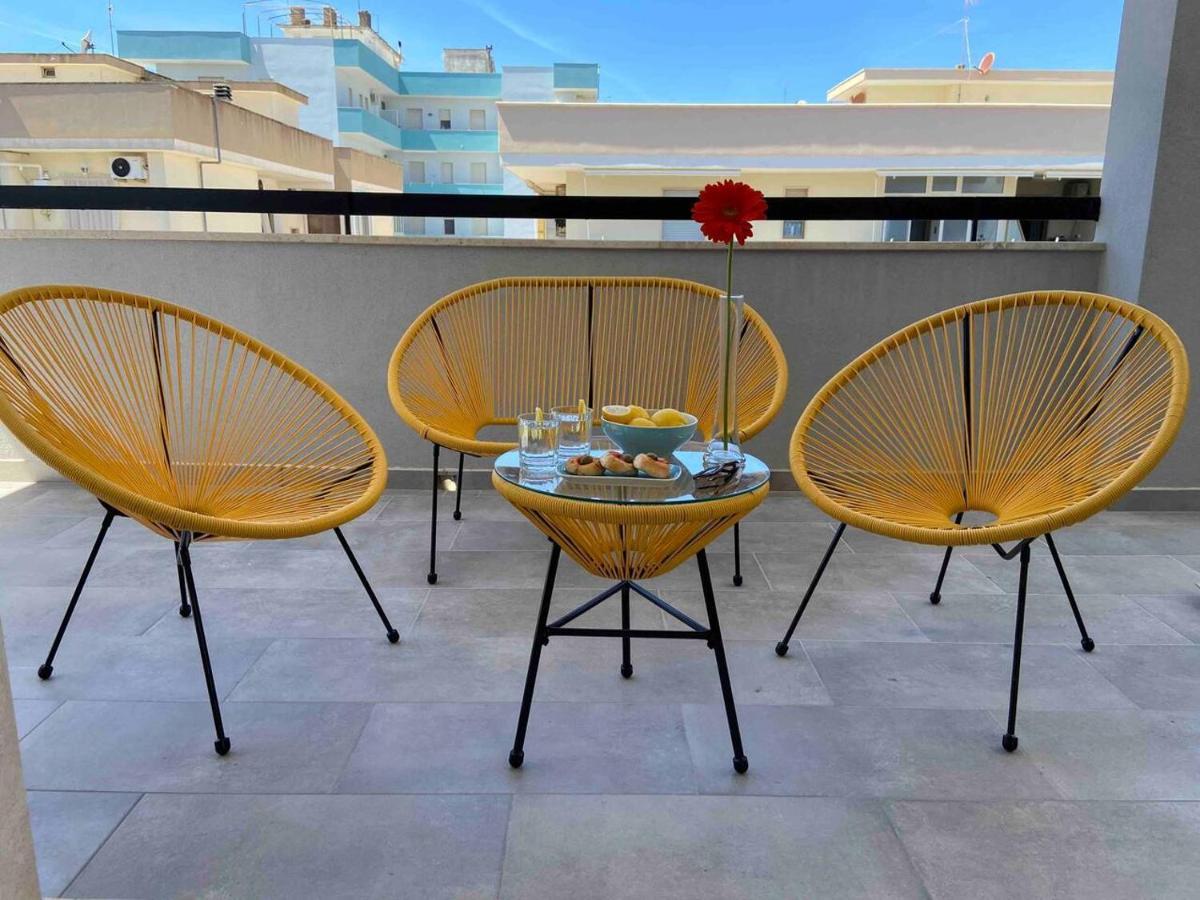 Terrazza Vista Mare E Box Auto Apartment