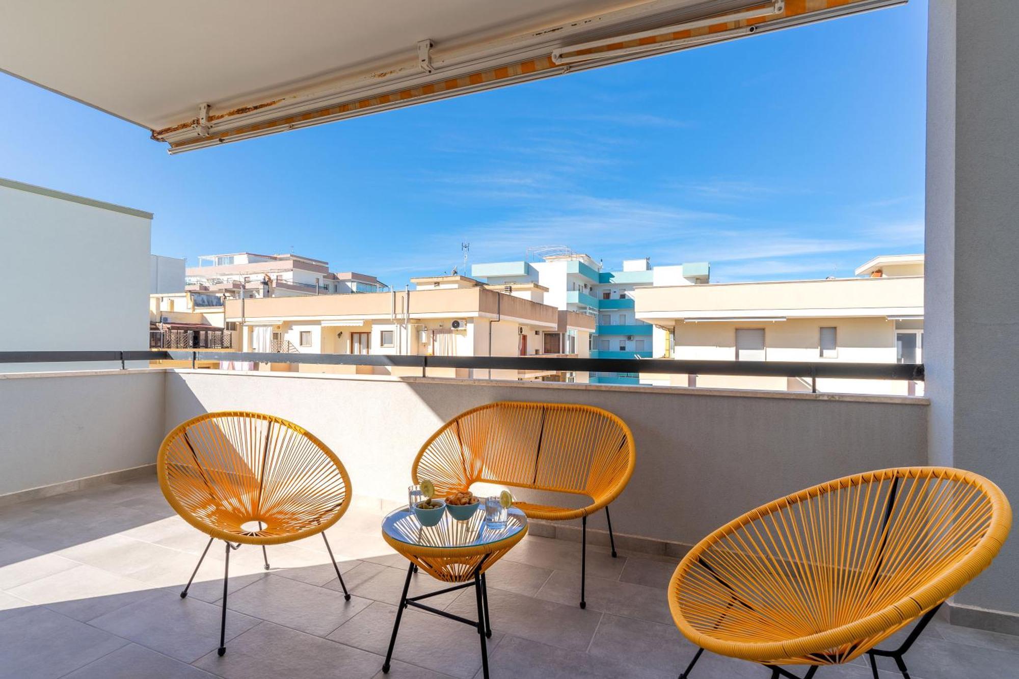 Terrazza Vista Mare E Box Auto Apartment